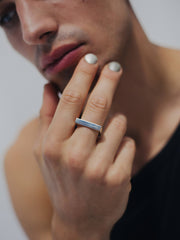 SASKIA DIEZ Ring aus 925er Sterlingsilber für Herren, Silberring für Männer, Handmade, fair, Zero waste, recycelt, female empowerment, handcrafted - the wearness online-shop 