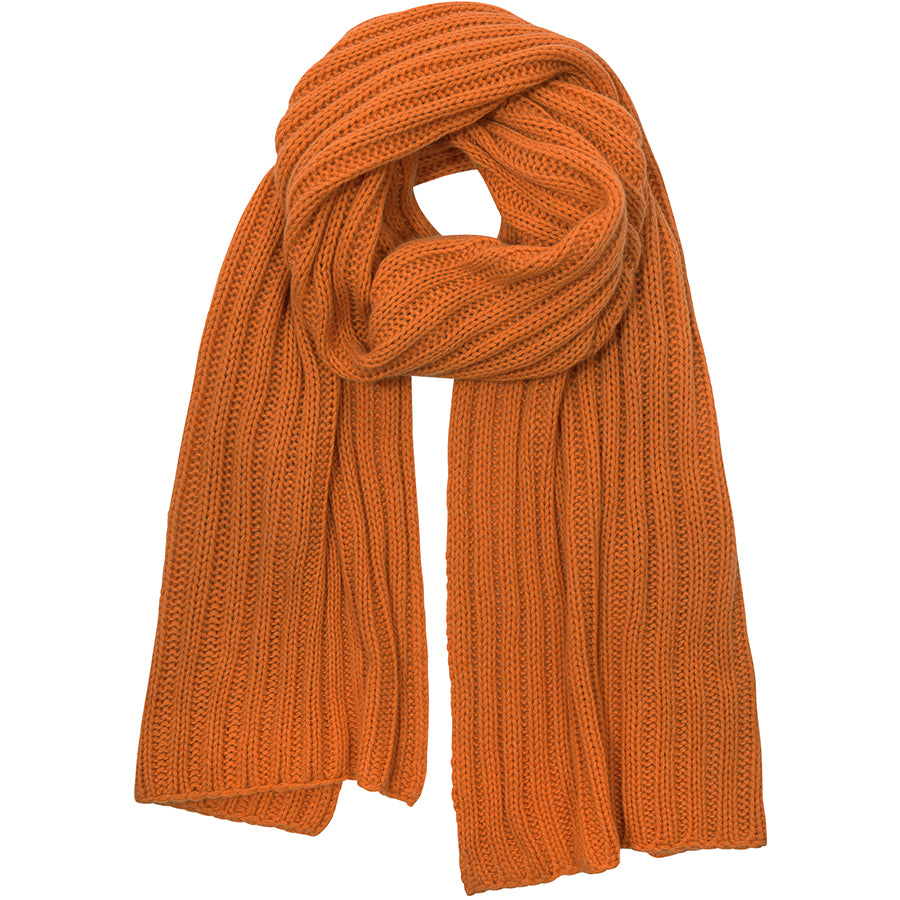 PETITE CALIN Kaschmirschal, Cashmere scarf, Orange, Sustainable cashmere, Kaschmir, Mütze, Handmade, Zero waste, Fair trade, Organic, Handcrafted, Handmade, Made in Europe, Made in Germany, Female Empowerment, Shop now - the wearness online-shop - ETHICAL & SUSTAINABLE LUXURY FASHION 