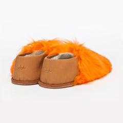 BABOOSHA PARIS Hausschuhe, aus Alpakafell, aus ethischer Sicht, ohne Tierquälerei hergestellt, gepolstertes Fußbett, Leder-Laufsohle, knall orange, fair, nachhaltig
