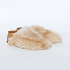 BABOOSHA PARIS Hausschuhe, aus Alpakafell, aus ethischer Sicht, ohne Tierquälerei hergestellt, gepolstertes Fußbett, Leder-Laufsohle, beige