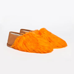 BABOOSHA PARIS Hausschuhe, aus Alpakafell, aus ethischer Sicht, ohne Tierquälerei hergestellt, gepolstertes Fußbett, Leder-Laufsohle, knall orange, fair, nachhaltig